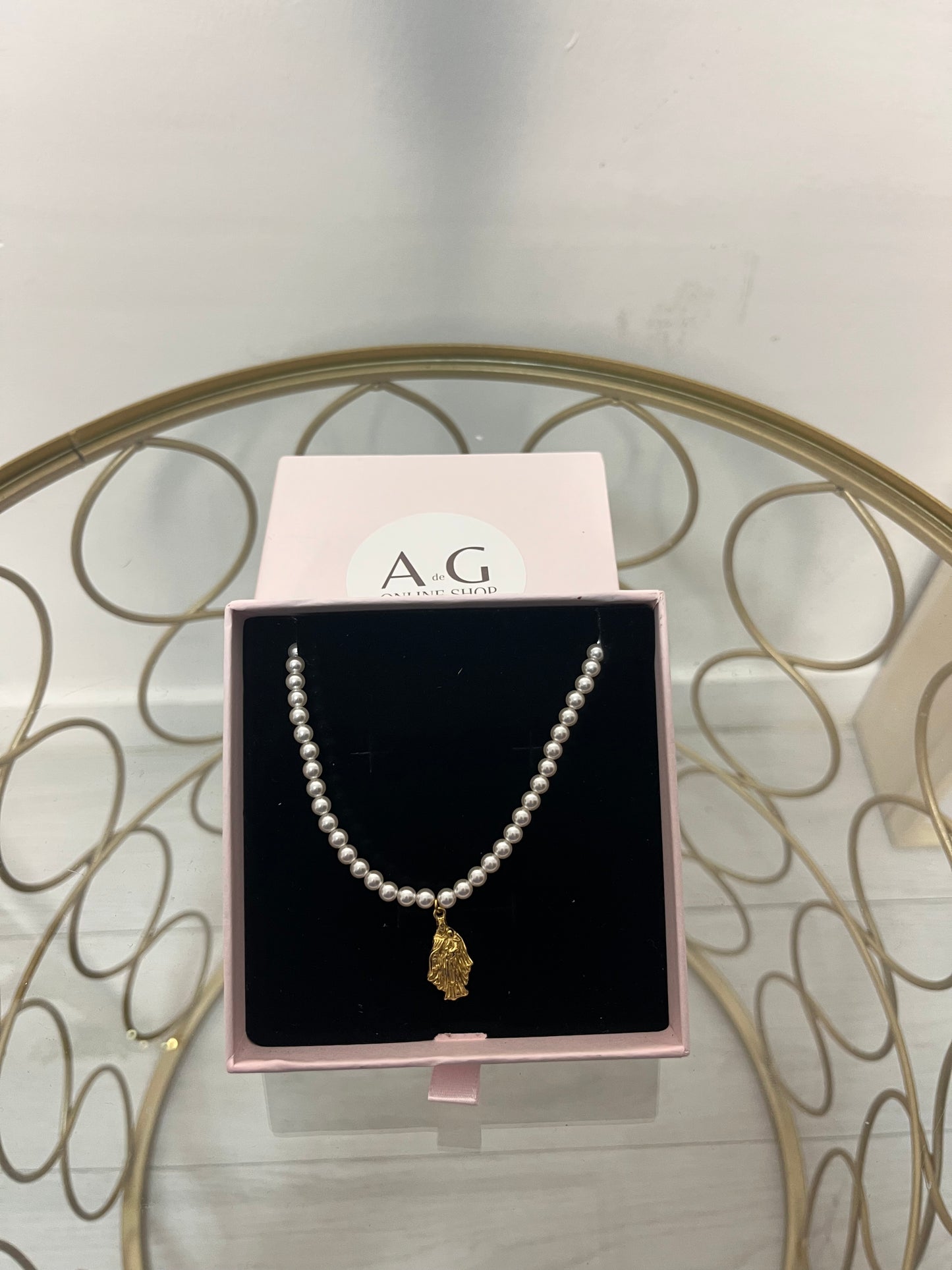 Collar perlas Virgen del Carmen