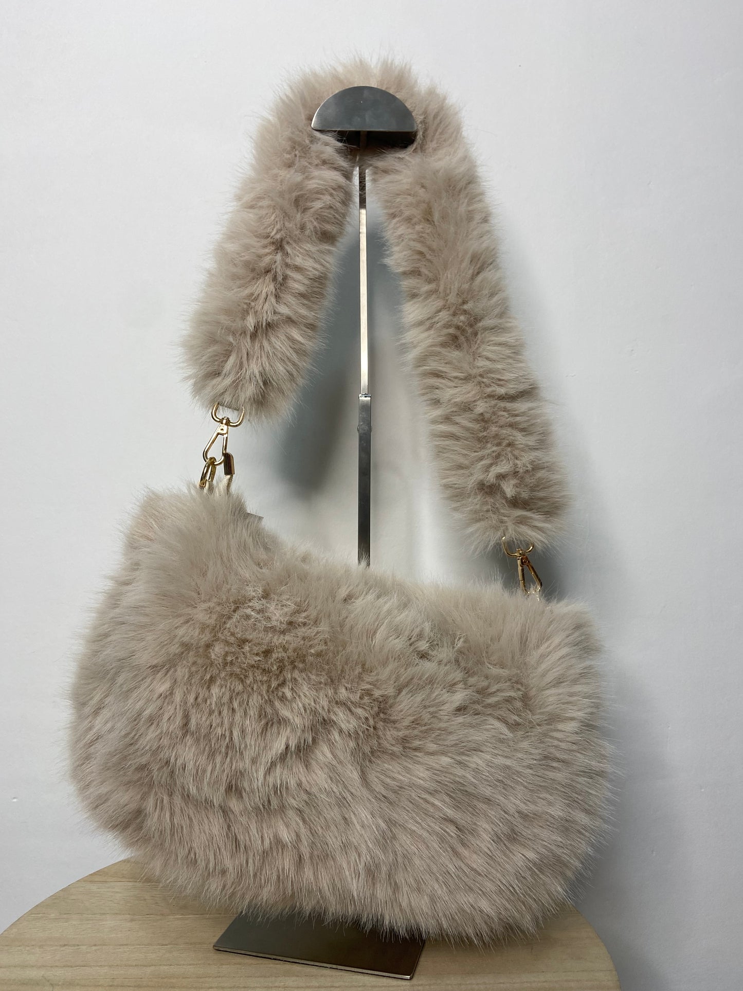 Bolso pelo beige