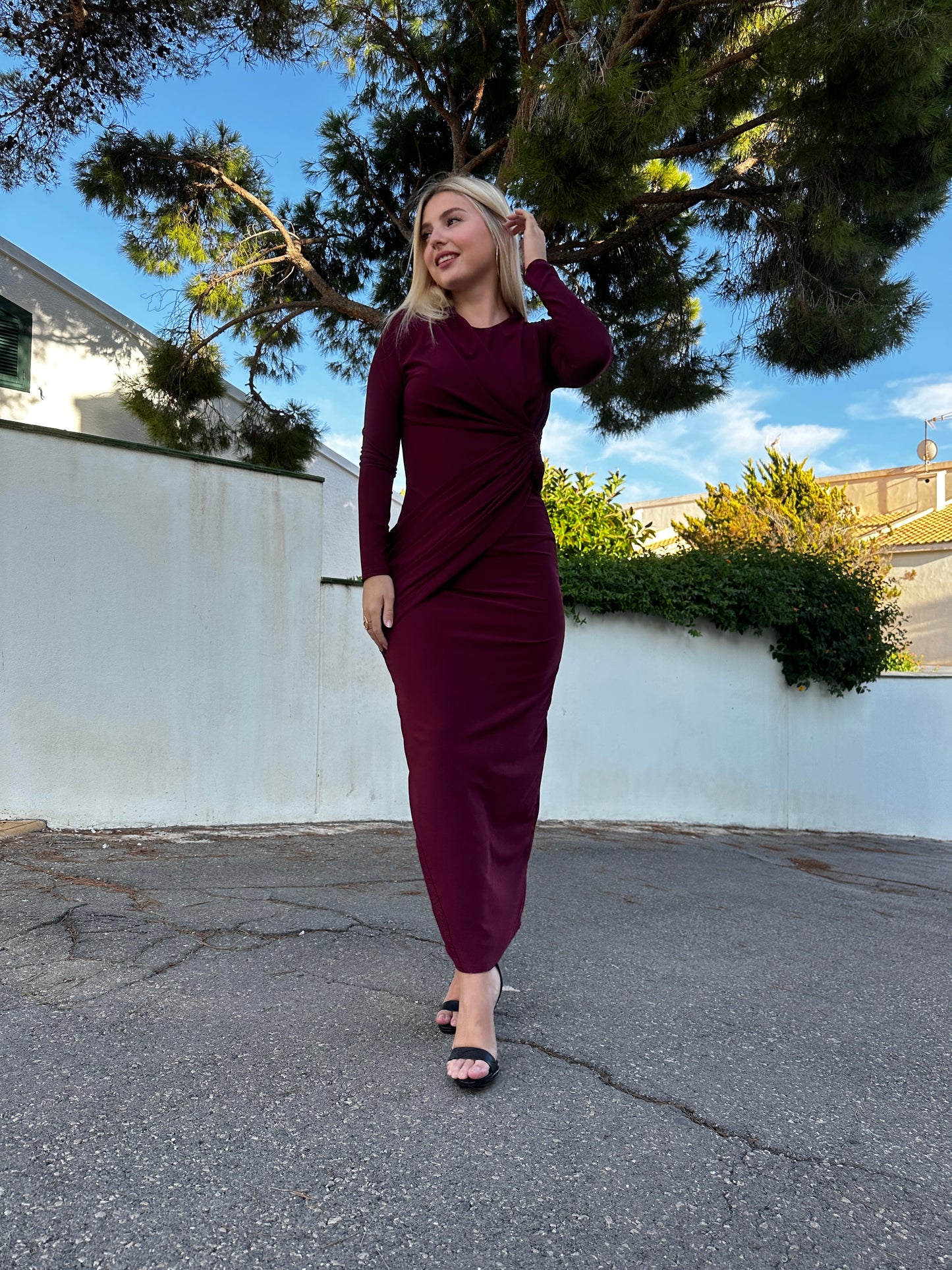 Vestido fruncido vino