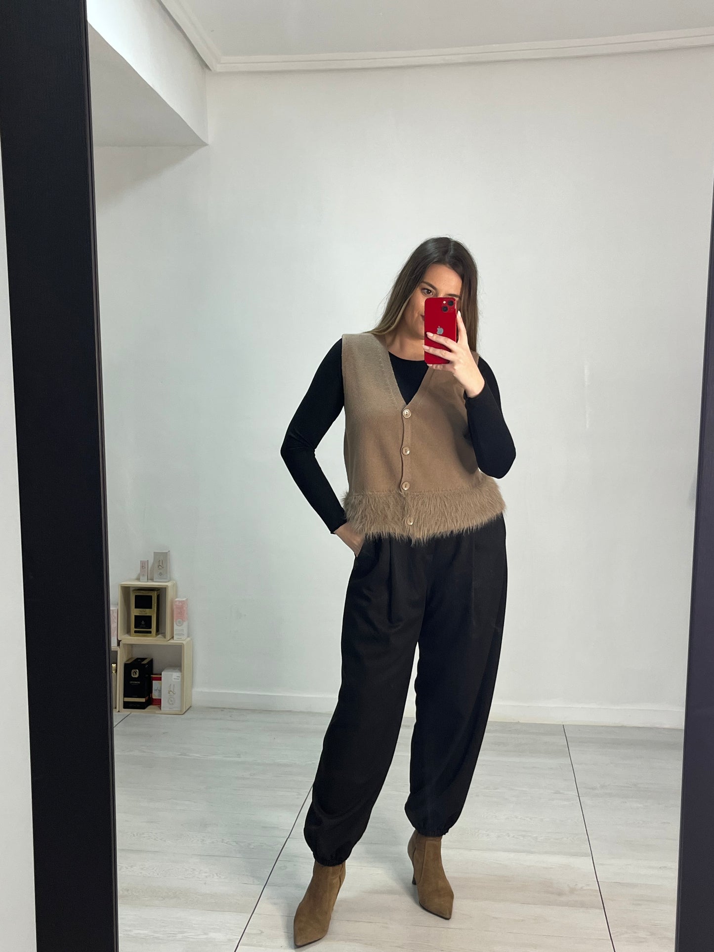 Chaleco pelito camel